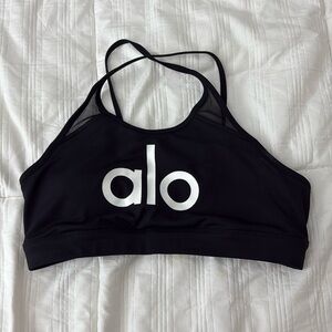 EUC  ALO strappy sports bra size medium